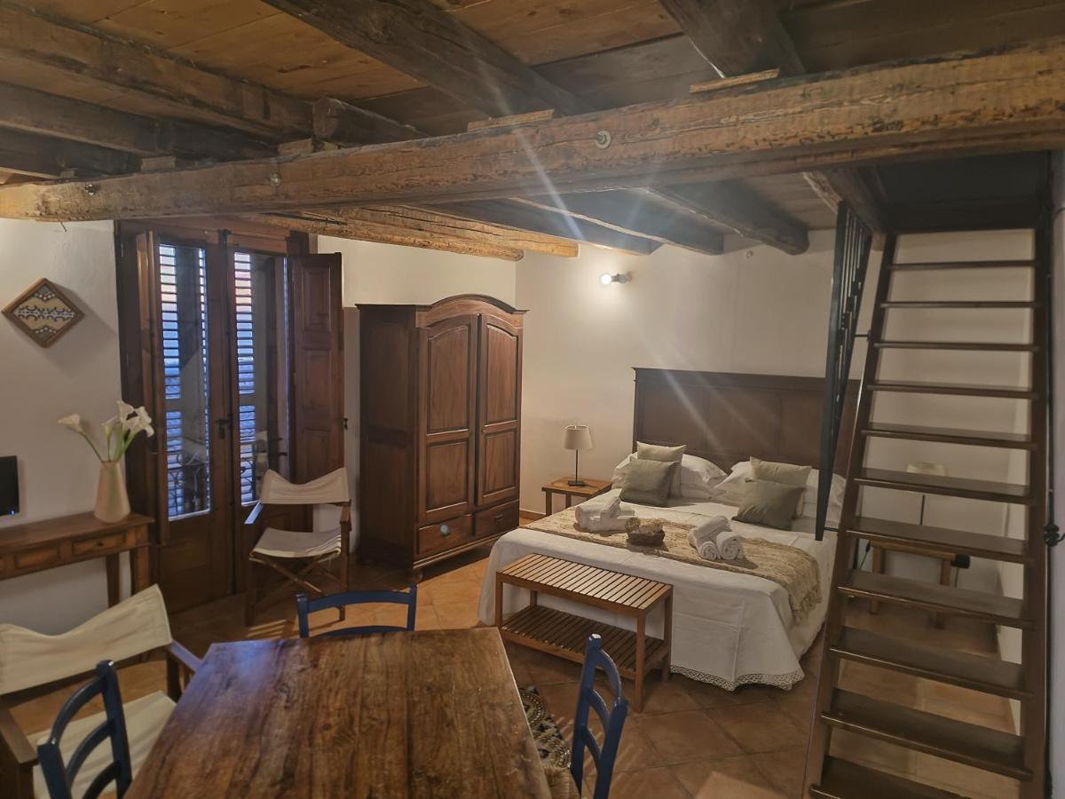Afena Rent Bedrooms Αγκριτζέντο Εξωτερικό φωτογραφία