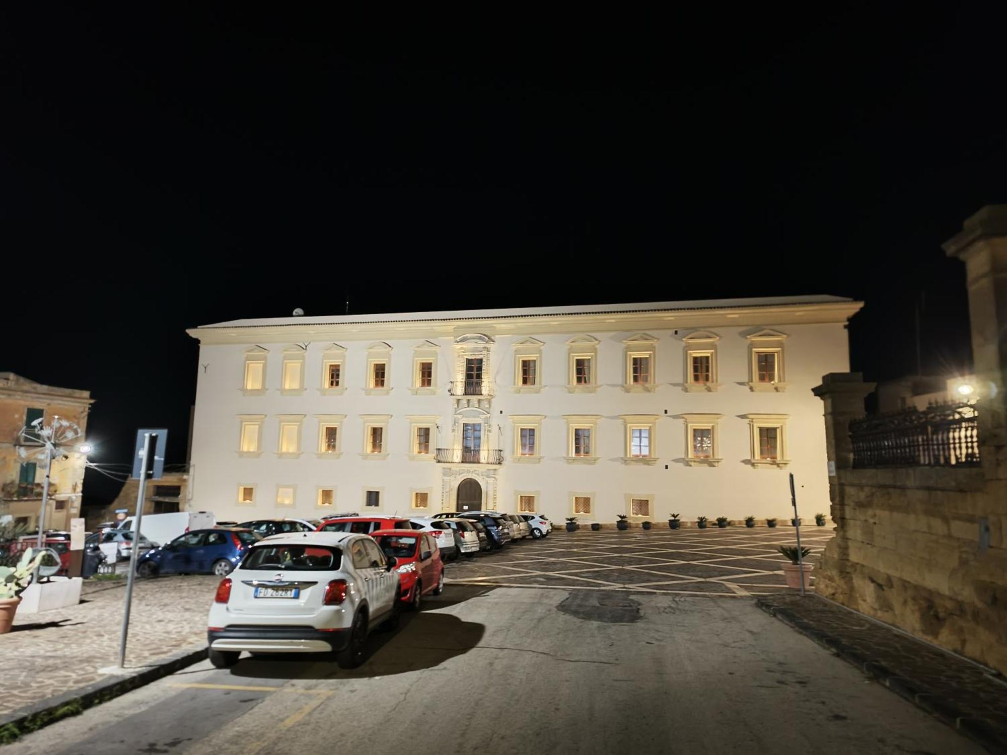 Afena Rent Bedrooms Αγκριτζέντο Εξωτερικό φωτογραφία